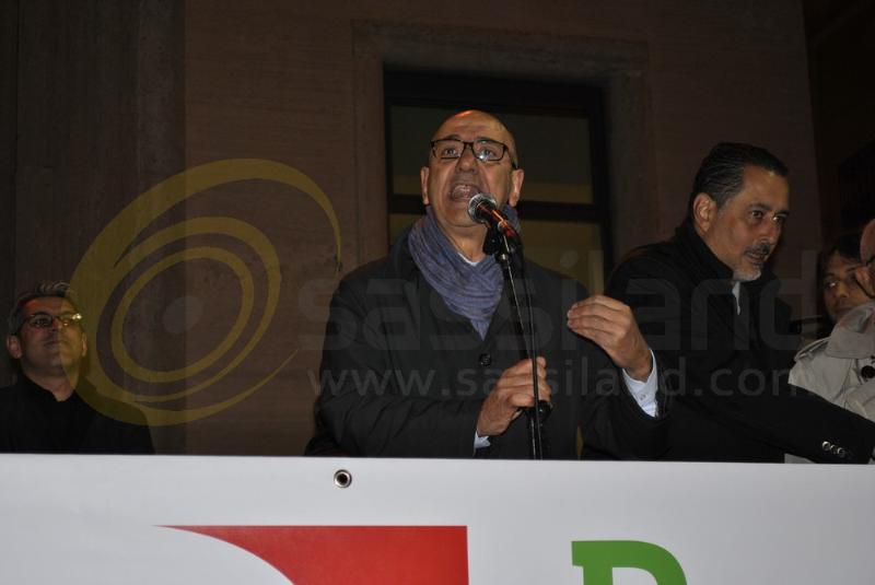 Comizio del PD - 14 novembre 2013 (foto SassiLand)