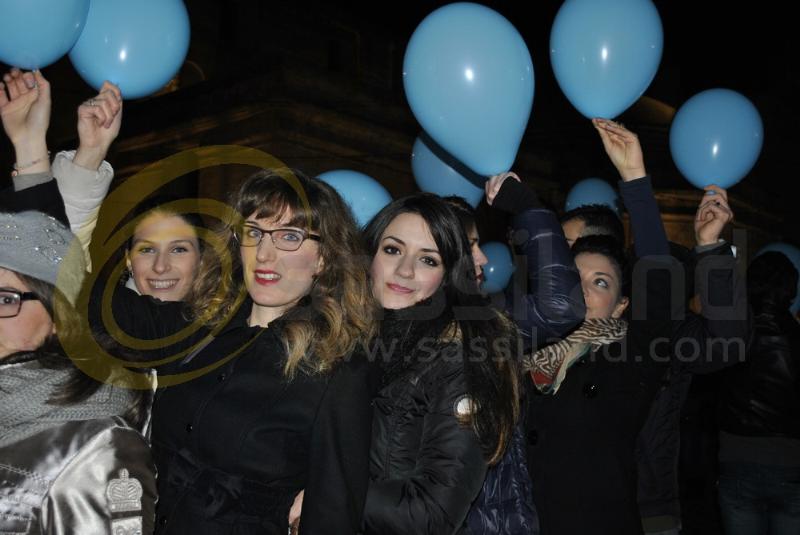 Flash-mob per Matera 2019 in piazza Vittorio Veneto - 28 dicembre 2013 (foto SassiLand)