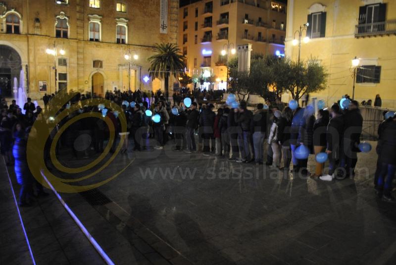 Flash-mob per Matera 2019 in piazza Vittorio Veneto - 28 dicembre 2013 (foto SassiLand)