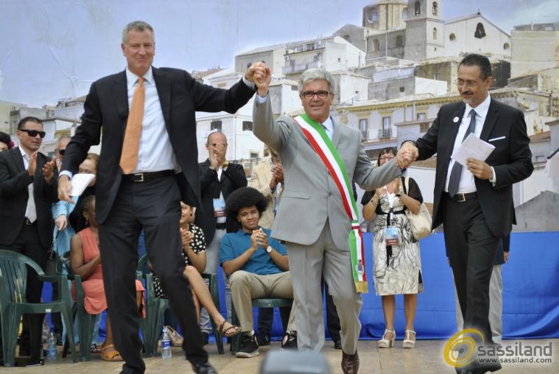 Il sindaco di New York, Bill De Blasio a Grassano (MT) - 24 luglio 2014 (foto SassiLand)