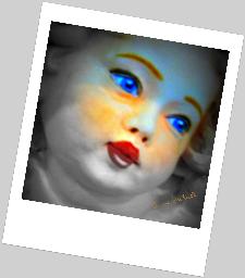 occhi che pensano e fanno pensare al blu...