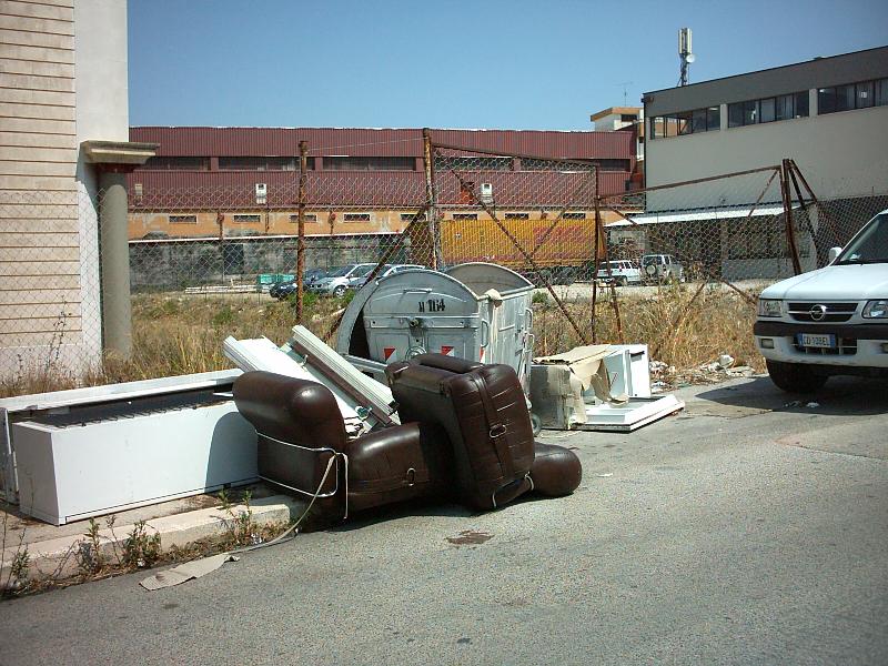 PARTE LA BONIFICA DELLE DISCARICHE ABUSIVE