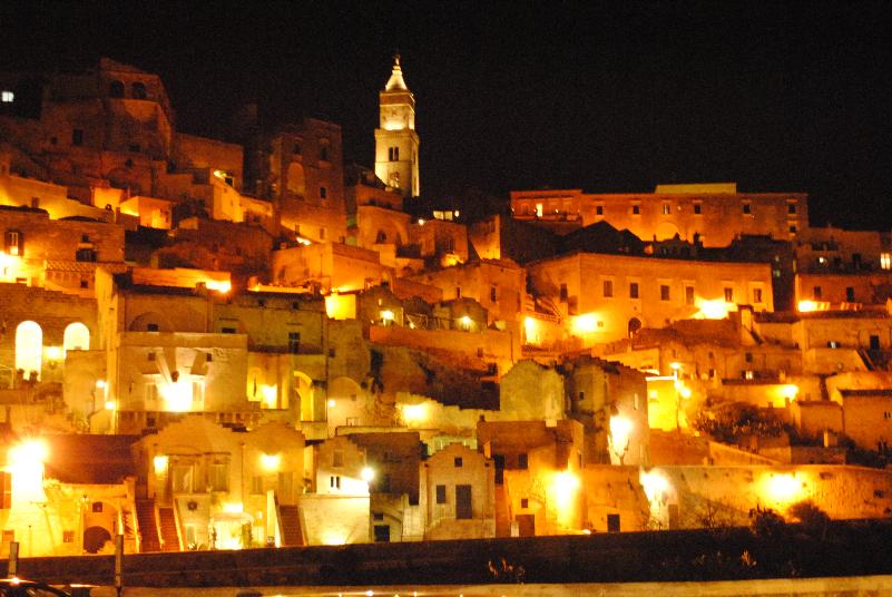 Atmosfera natalizia nei Sassi di Matera (foto SassiLand)