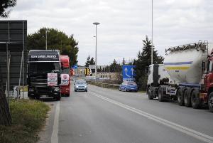 Proteste e blocchi stradali a Matera sulla strada per Altamura - 24 gennaio 2012