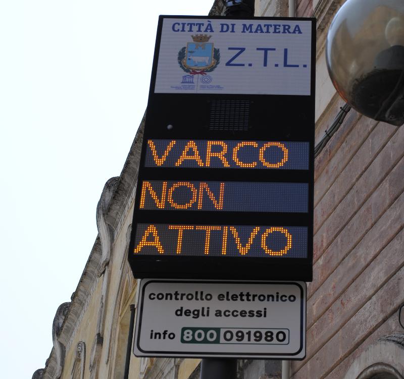 Varco ZTL (foto SassiLand)