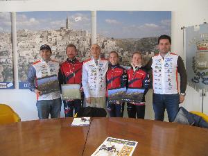 I campioni nordici della corsa orientamento: la svedese Helena Jansson  e i norvegesi Carl Waaler Kaas e Mari Fasting a Matera